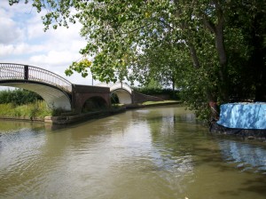 entry to the grand union canal